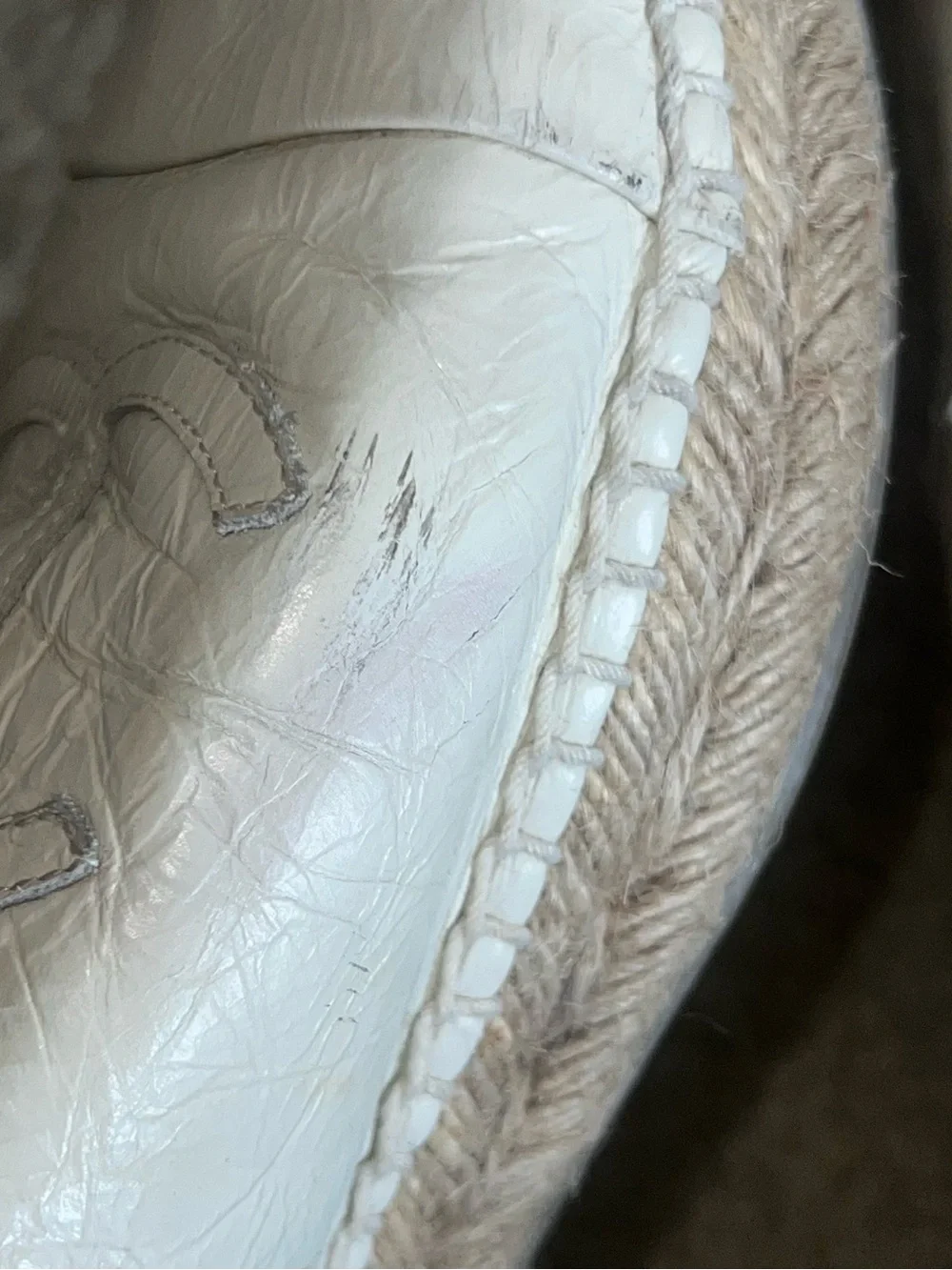 CHANEL Cream Leather Espadrille Slip-Ons with Interlocking CC
